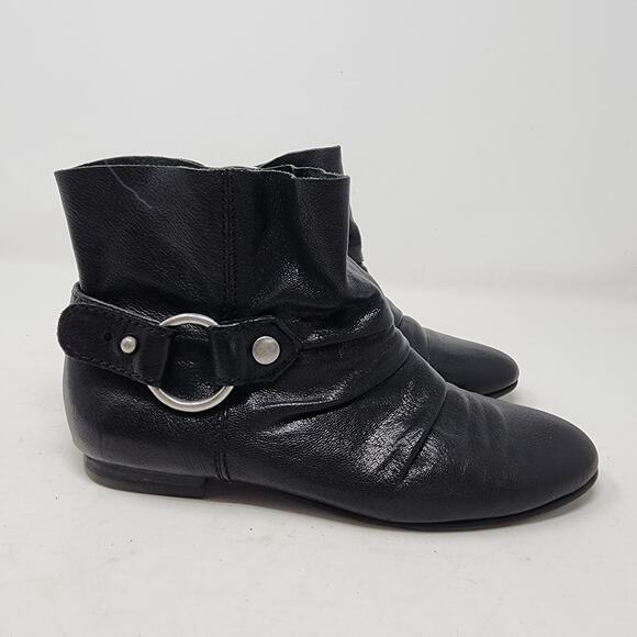 NINE WEST Vintage America Soft Black Leather Buckle Moto Boots Slip On Size 6.5 - Picture 1 of 12